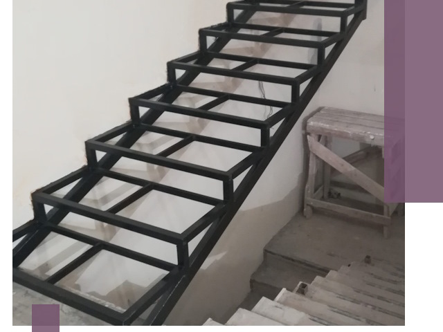 Демонтаж лестниц на металлокаркасе в Нижнем Новгороде: быстрый вывоз и разбор