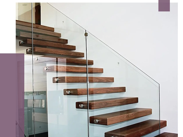 Стеклянные перила для лестницы в Нижнем Новгороде от 15110 руб.