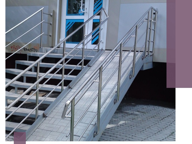 Пандус на крыльцо под ключ в Нижнем Новгороде: монтаж и изготовление